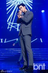 组图：Super Junior回归再夺冠 T-ara等女团性感大对决