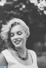 组图：梦露与前夫米勒罕见写真 林中娇憨小女人