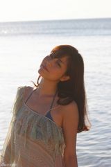 组图：日星杉本有美身穿薄纱 好身材若影若现