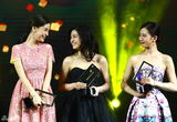 组图：刘诗诗倪妮Angelababy(杨颖)陈妍希获年度女神荣誉