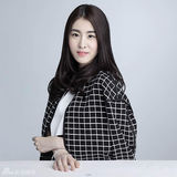 组图：那英四美拍片 陈冰肢体僵硬刘明湘爱右脸李嘉格眼神迷离