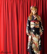 组图：板野友美和服写真曝光 软妹子俏皮可爱