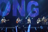 组图：五月天演唱会火爆香港最终场