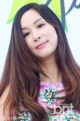 组图：韩星2AM任瑟雍高素荣等出席活动