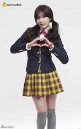 策划：制服诱惑！女星扮空姐护士宅男喷血