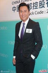 组图：马德钟六位数接代言 9月拍TVB新剧