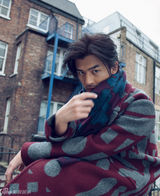 组图：陈柏霖伦敦街头玩转“江河Style”