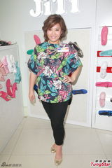 组图：郑欣宜生活健康 不排除闪婚可能