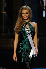 组图：美国小姐初赛举行 众佳丽混战露肉比性感