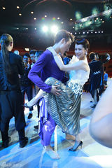 组图：好舞蹈决赛郭富城带伤热舞 海清飙泪痛哭