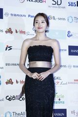 独家高清：李玹雨郑宇等亮相亚洲模特颁奖典礼