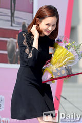 组图：韩彩英IVY等出席献血活动 任宣传大使