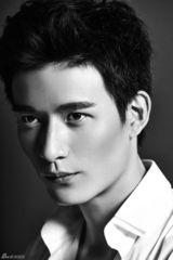 组图：汪亚朝时尚写真曝光 简洁搭配型男魅力