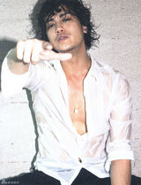 策划：庆赤西仁三十而立 带感裸图福利大放送