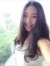 组图：超女纪敏佳被疑整容 自拍变锥子脸女神