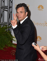 组图：《平常心》获迷你剧类最佳电视电影剧