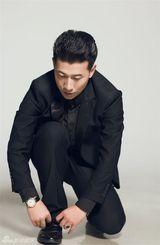 组图：孔郁搞笑时尚帅气写真 风度偏偏绅士魅力