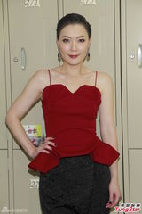 组图：2014港姐十强出炉 出水芙蓉白裙优雅