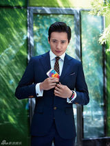 组图：高云翔拍炫彩写真 演绎商务精英形象