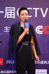 组图：第11届音乐盛典红毯星光熠熠