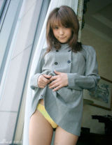 组图：人气AV女星朝美穗香将做人妻 百张美图回顾