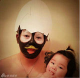 组图：日本父女逗比泡澡照走红 蠢萌犯二又有爱