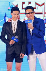 组图：爸爸组F5天团 田亮：五个一起开幼儿园