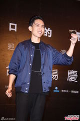组图：林宥嘉疑为女友献歌 Hebe否认是金曲遗珠
