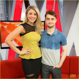 组图：哈利波特25岁了！雷德克里夫庆生变成熟