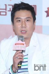 组图：安文淑等出席《和你在一起》见面会