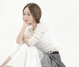 组图：陈一玲最新写真曝光  推出单曲《借位》