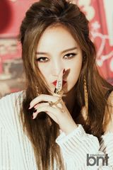 组图：miss A佳 拍写真 若隐若现性感十足