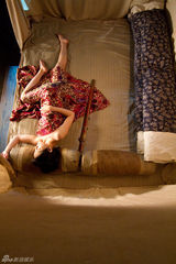 高清图：大S《剑雨》扮演女杀手 香艳剧照曝光