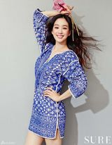 组图：韩星郑丽媛拍写真 花样少女尽显甜美