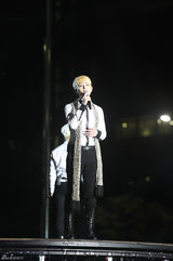 独家高清：EXO等献唱韩流音乐节 SHINee唱新歌