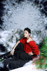 组图：安以轩上演绝代佳人 气质优雅惹人爱