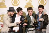 组图：Mumford&Sons获年度最佳专辑