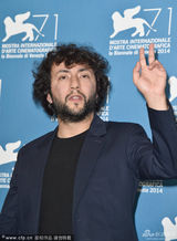 组图：土耳其《锡瓦斯》发布 小演员活泼抢镜