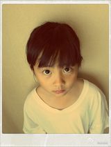 组图：多多贝儿齐掉牙 隔空喊话破不和传言