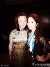 组图：好舞蹈新疆辣妈冠军美艳 明艳异域风情