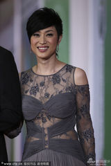 组图：《微时代之恋》众主创亮相电视节闭幕式