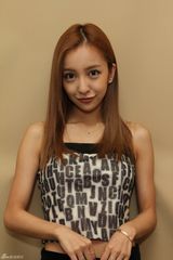 组图：新浪娱乐独家对话前AKB48成员板野友美