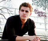 组图：《吸血鬼日记》主演性感登娱乐周刊封面