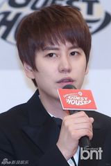 组图：SJ-M(Super Junior-M)出演新综艺 为粉丝当导游包住宿