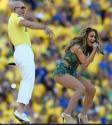 组图：世界杯开幕式精彩纷呈 洛佩兹性感秀美臀