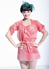 组图：阎娜糖果写真曝光 做追求幸福的快乐女孩