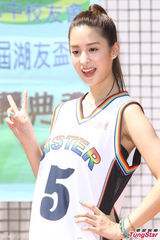 组图：蓝正龙盼早生子 为娇妻改冲动个性