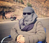 组图：中国大妈立功了！脸基尼走入国际时尚圈