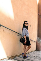 组图：高圆圆欧洲街拍曝光 多样搭配诠释百变美