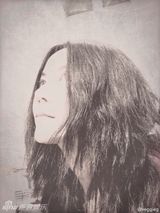 组图：王菲生日素颜自拍仍女神 粉丝留言盼复出